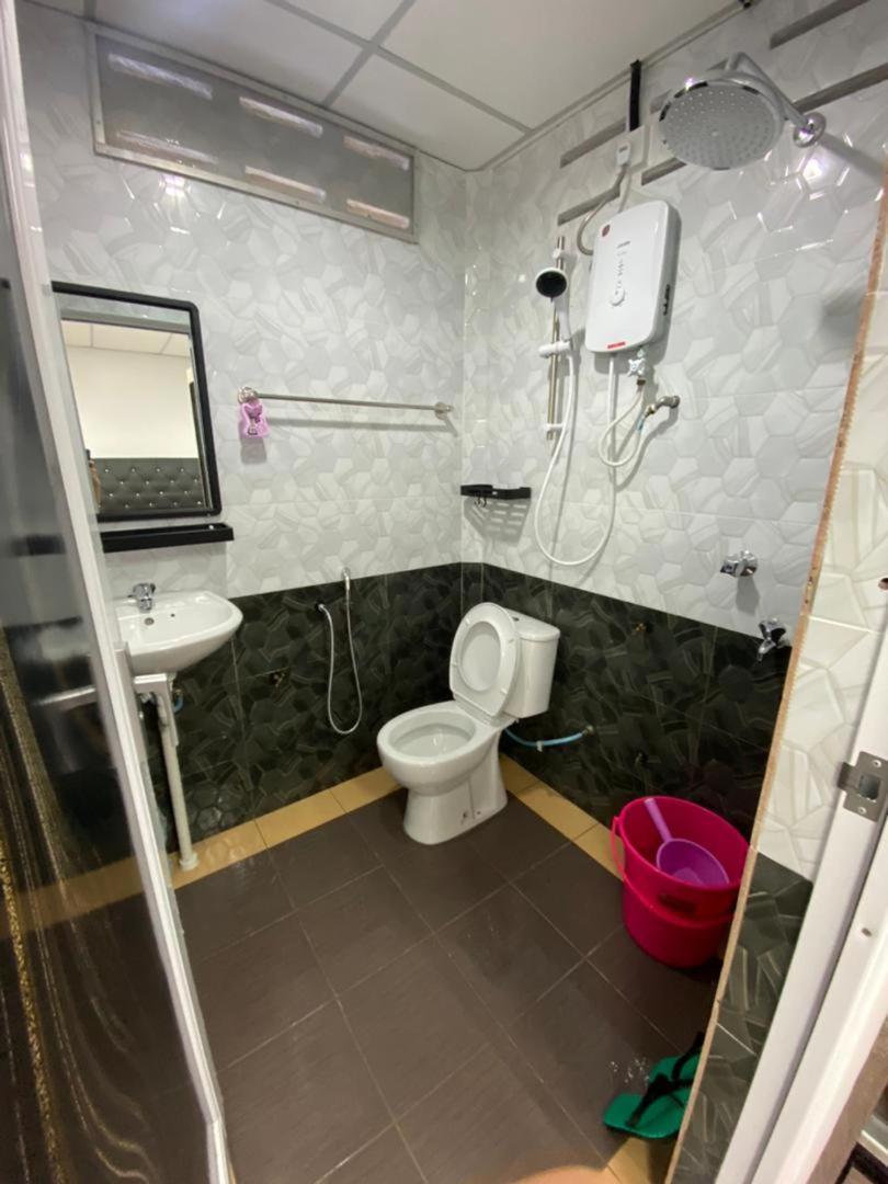 Roomstay Nimaza Bilik 1 Marang Ngoại thất bức ảnh